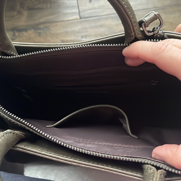 Matt & Nat shoulder bag - Picture 2 of 3